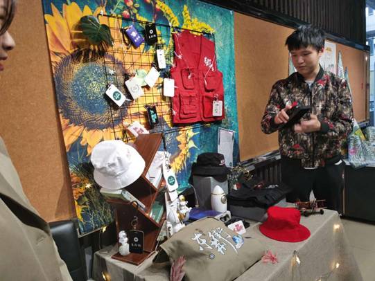 a13de8679bfb9627d139853a12943a1