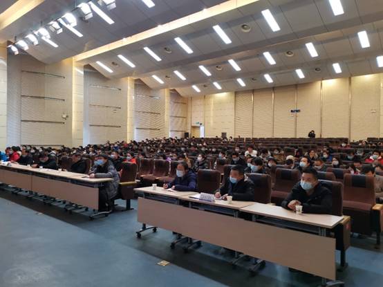 http://news.wit.edu.cn/__local/2/37/11/162924E234497346F3B109C5A09_1BAD5C28_4F618.jpg